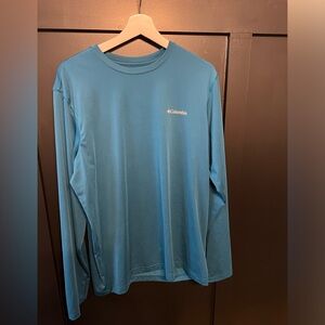 Men’s Columbia long sleeve